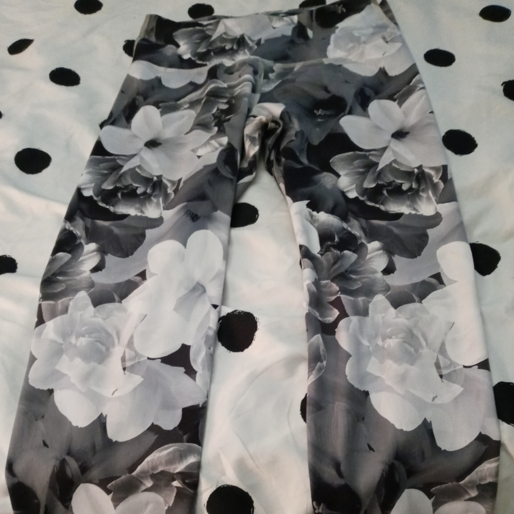 Old Navy leggings